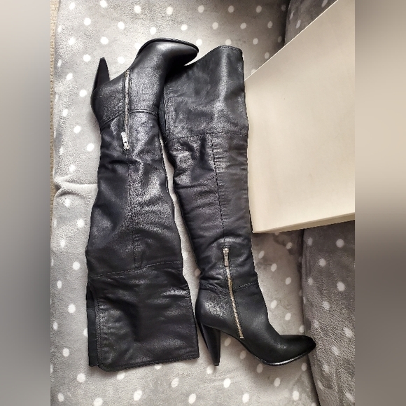 BCBG Knee high leather high heeled boots - Picture 7 of 13